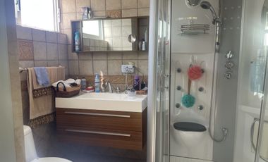 Casa en Venta en Arboledas junto al club de golf
