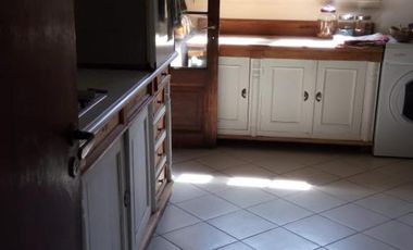 Casa Americana de Estilo en VENTA en Barrio Cerrado Parque Las Naciones.