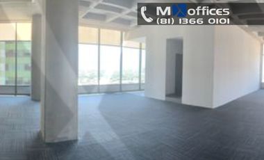 Oficina en renta de 319m2 Semi Acondicionada en zona zona Santa María-Monterrey