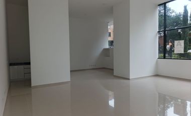 local en arriendo en la aurora. Cod A216438