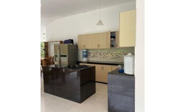 Vendo hermosa finca hotelera con registro en la vereda la florida