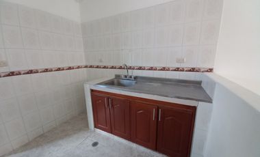 casa en arriendo en las americas. Cod A13367