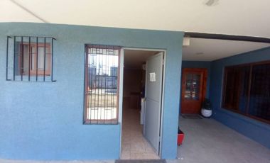 Arriendo excelente oficina comercial en sector Libertad Oriente