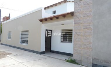 Casa- Venta - Zona Centro - Córdoba y Artigas - 3 Dormi - C026