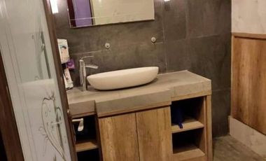 DIJUAL Rumah mewah di perumahan elite unimas garden regency waru