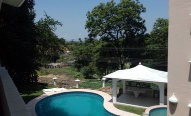 Casa en Venta  Morelos. Club de Golf Santa Fe. Hermosa casa con vista al campo de golf