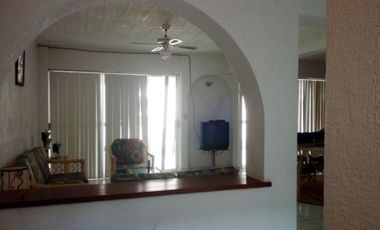 Casa en Venta  Morelos. Club de Golf Santa Fe. Hermosa casa con vista al campo de golf