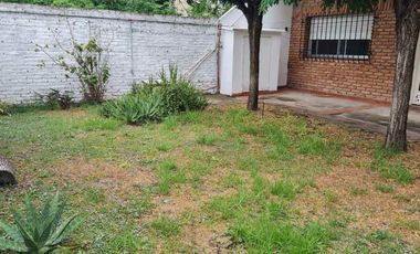 Casa PH en venta en Villa Luzuriaga