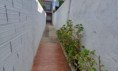Casa PH en venta en Villa Luzuriaga