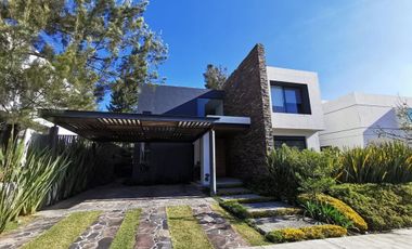 Casa en Venta en Lago Nogal, Tlajomulco De Zúñiga, Jalisco