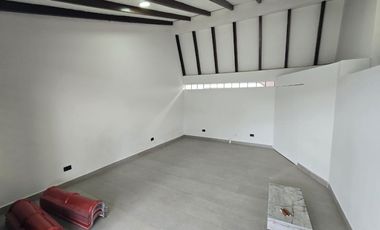 local en arriendo en el gran limonar. Cod A9190240