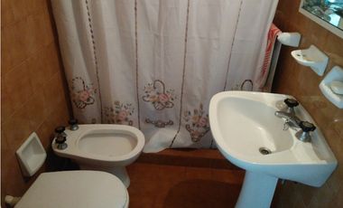 Casa 4 amb en Barrio La armonia/ Excelente terreno