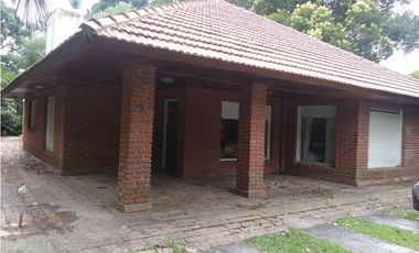 Casa 4 amb en Barrio La armonia/ Excelente terreno
