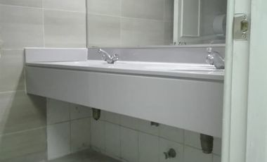 Oficina en Arriendo en Edificio Santiago 2000/ Calle Huerfanos