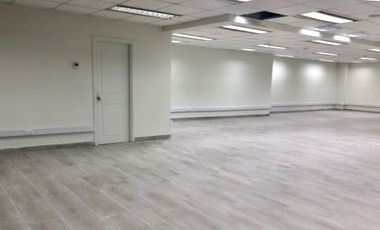 Oficina en Arriendo en Edificio Santiago 2000/ Calle Huerfanos