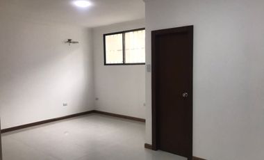 Departamento de alquiler en la Cdla Las Garzas, 3 dormitorios.