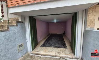 casa en venta en la castellana. Cod V6520