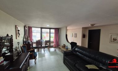 casa en venta en la castellana. Cod V6520