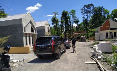 Hunian Persis Eropa di Perumahan Karta Kirana Residence Prambanan