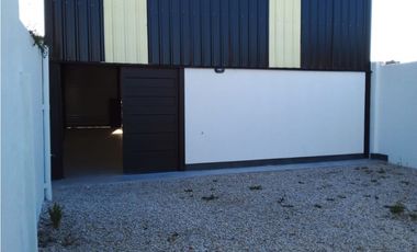 VENTA GALPON IMPECABLE A ESTRENAR