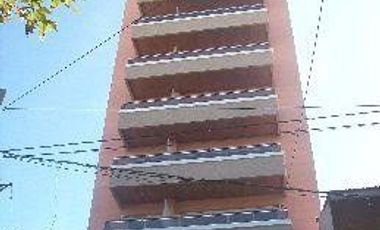 SEMIPISO DE 3 AMBIENTES LANUS CENTRO      DR MELO 3300