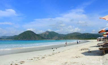 Tanah Murah 2 Ha di pinggir Pantai Selong Belanak – Lombok