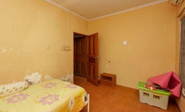 Rumah SHM Hadap Timur 6 Mnt ke Grand Galaxy Park Bebas Banjir J-41522