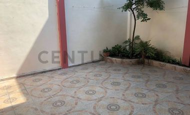 Venta Casa Rentera al Sur de Guayaquil