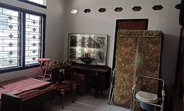 Rumah Disewakan di Bukit Duri Tebet Jaksel