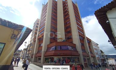 oficina en venta en centro historico / plaza de bolivar. Cod V5060