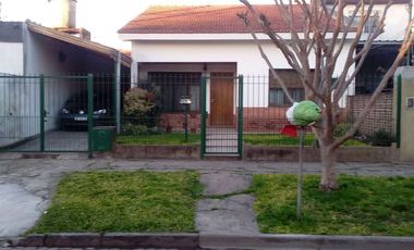 Casa en venta en Temperley Este