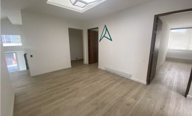 ARRIENDO CASA - OFICINA  EN EL CHICO