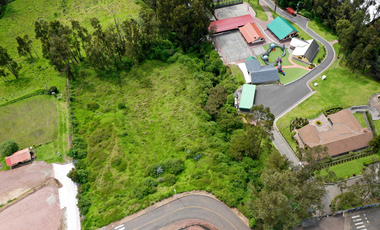 Vendo Terreno de 5700 m2 en el Valle de Los Chillos