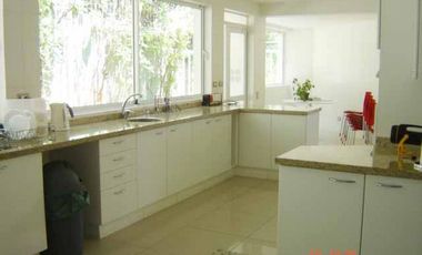 Casa en arriendo de 3 dorm. en Lo Barnechea