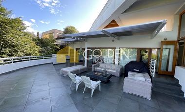 Casa en arriendo de 3 dorm. en Lo Barnechea