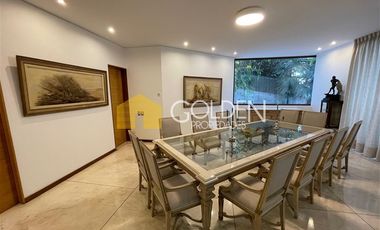 Casa en arriendo de 3 dorm. en Lo Barnechea