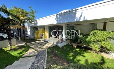 Casa en arriendo de 3 dorm. en Lo Barnechea