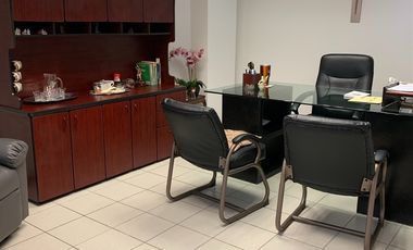 Oficina en Renta frente a la estación del metro Eloy Cavazos