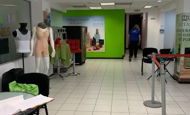 Oficina en Renta frente a la estación del metro Eloy Cavazos