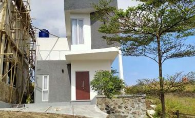 Rumah cantik konsep villa mewah sejuk asri di Jatinangor dkt UNPAD