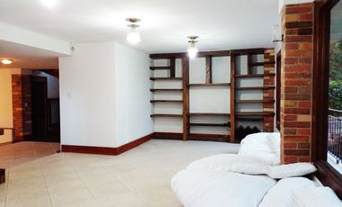 PR14778 Venta de casa en el sector Las Lomitas