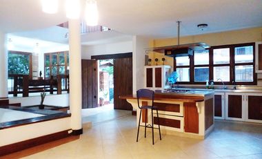 PR14778 Venta de casa en el sector Las Lomitas