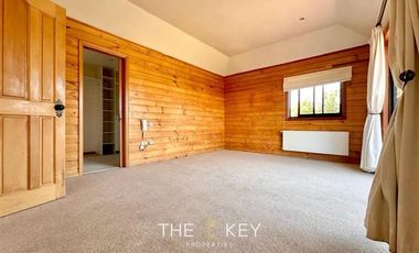 Casa en venta de 5 dorm. en Villarrica