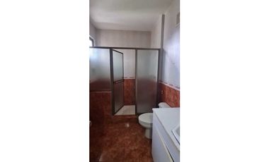 Se alquila casa comercial en San Francisco de 1000 mts $6500