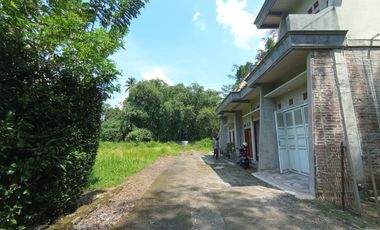 Rumah strategis dengan legalitas komplit hanya 330jt