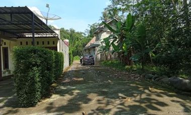 Rumah strategis dengan legalitas komplit hanya 330jt