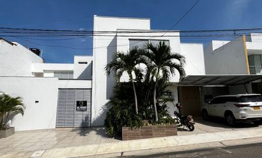 casa en arriendo/venta en villa del rosario. Cod A3474