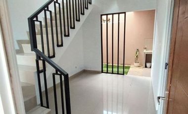 Cluster mewah cantik nuansa villa Ready stock 2LT 800JTAN dkt UNPAD