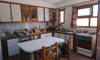 EXCELENTE OPORTUNIDAD CASA EN VENTA EN MAR DEL PLATA