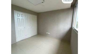 SE VENDE CASA DUPLEX EN RESIDENCIAL FLORES - VILLA DE LAS ACACIAS